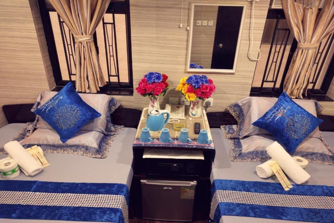 Budget Hostel Block D 10Th Floor Χονγκ Κονγκ Εξωτερικό φωτογραφία