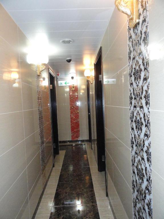 Budget Hostel Block D 10Th Floor Χονγκ Κονγκ Εξωτερικό φωτογραφία